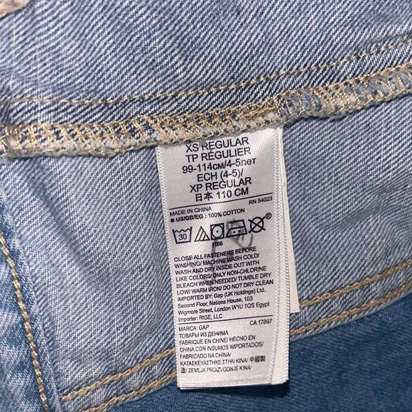 GAP Kids Two-Tone Denim Jacket - Picture 6 of 7